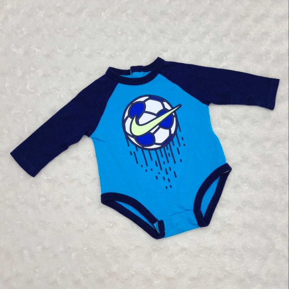 Nike baby boy soccer bodysuit size 3 months